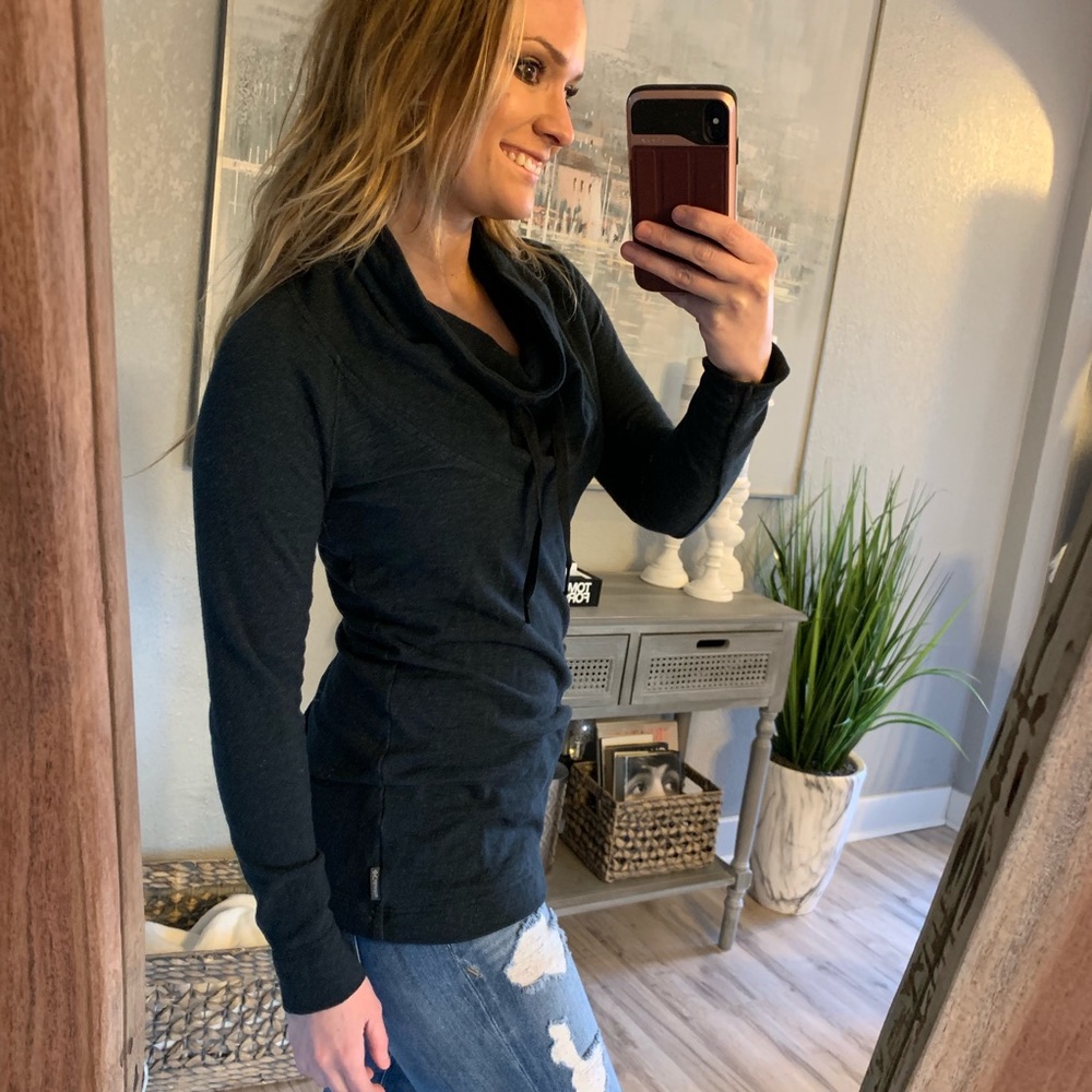 Columbia charcoal gray cowl neck sweater